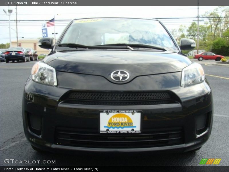 Black Sand Pearl / Charcoal 2010 Scion xD