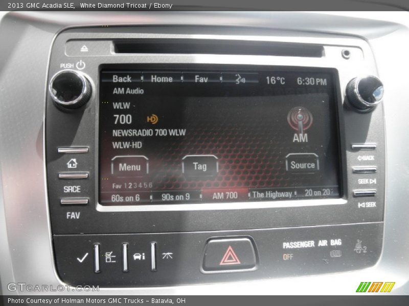 White Diamond Tricoat / Ebony 2013 GMC Acadia SLE