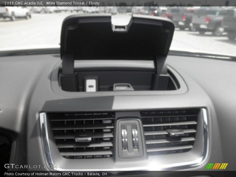 White Diamond Tricoat / Ebony 2013 GMC Acadia SLE