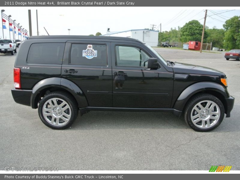 Brilliant Black Crystal Pearl / Dark Slate Gray 2011 Dodge Nitro Heat 4x4