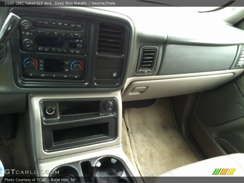 Deep Blue Metallic / Neutral/Shale 2005 GMC Yukon SLT 4x4