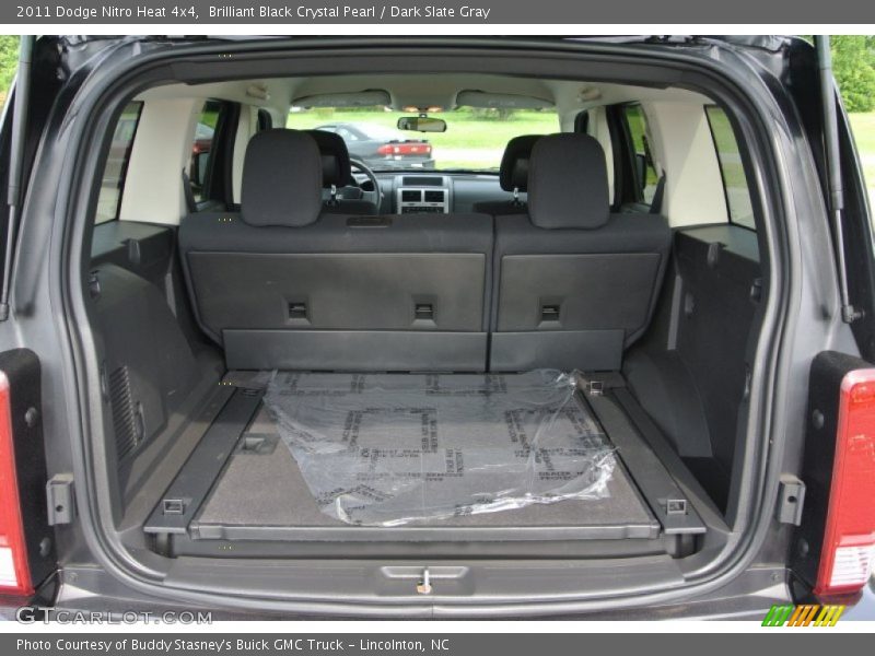  2011 Nitro Heat 4x4 Trunk