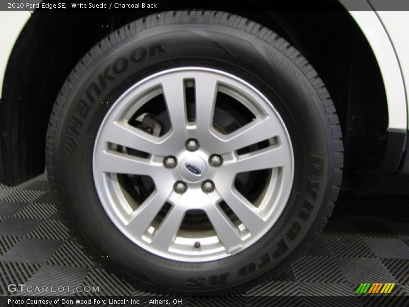 White Suede / Charcoal Black 2010 Ford Edge SE
