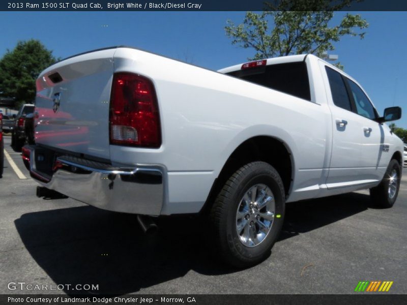 Bright White / Black/Diesel Gray 2013 Ram 1500 SLT Quad Cab