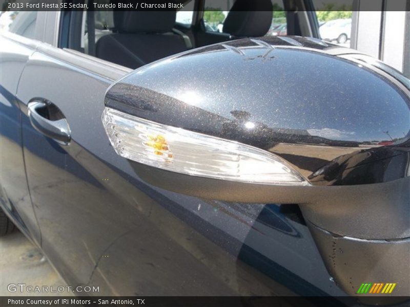 Tuxedo Black / Charcoal Black 2013 Ford Fiesta SE Sedan