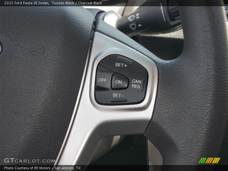 Tuxedo Black / Charcoal Black 2013 Ford Fiesta SE Sedan
