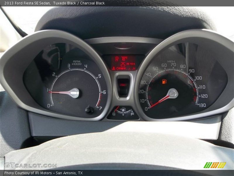 Tuxedo Black / Charcoal Black 2013 Ford Fiesta SE Sedan