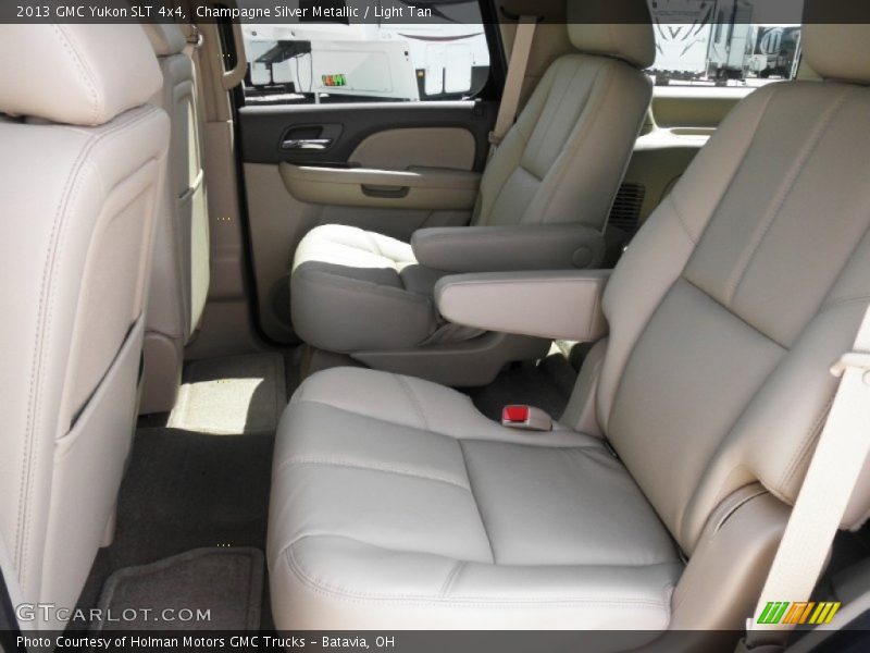 Champagne Silver Metallic / Light Tan 2013 GMC Yukon SLT 4x4