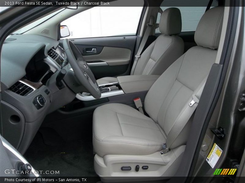 Tuxedo Black / Charcoal Black 2013 Ford Fiesta SE Sedan