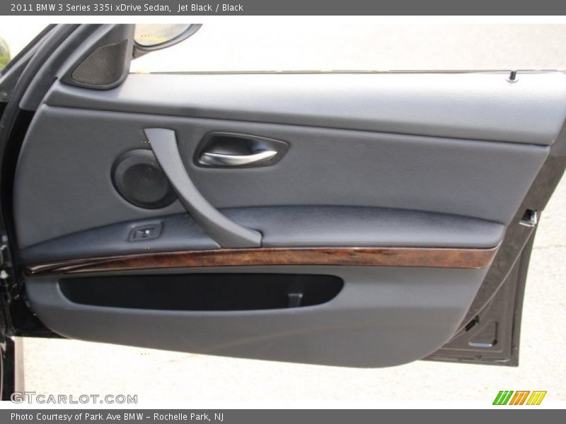 Jet Black / Black 2011 BMW 3 Series 335i xDrive Sedan