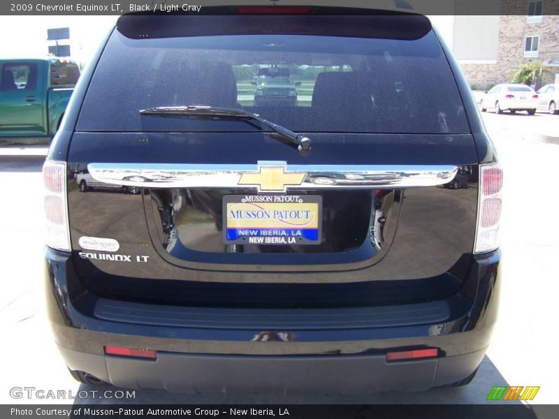 Black / Light Gray 2009 Chevrolet Equinox LT