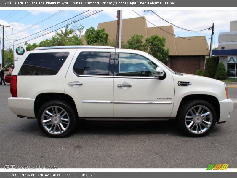 White Diamond Tricoat / Cocoa/Light Linen Tehama Leather 2011 Cadillac Escalade Platinum AWD