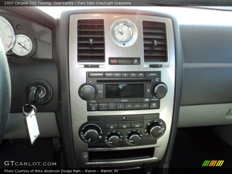 Cool Vanilla / Dark Slate Gray/Light Graystone 2007 Chrysler 300 Touring