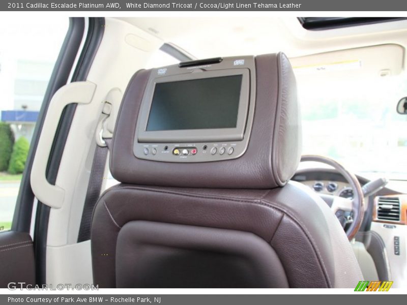 White Diamond Tricoat / Cocoa/Light Linen Tehama Leather 2011 Cadillac Escalade Platinum AWD