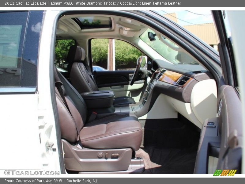 White Diamond Tricoat / Cocoa/Light Linen Tehama Leather 2011 Cadillac Escalade Platinum AWD