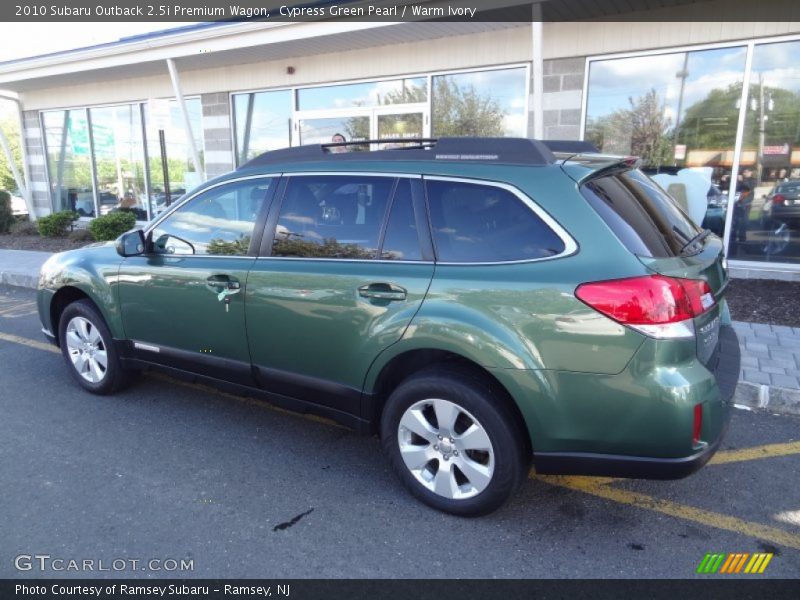 Cypress Green Pearl / Warm Ivory 2010 Subaru Outback 2.5i Premium Wagon