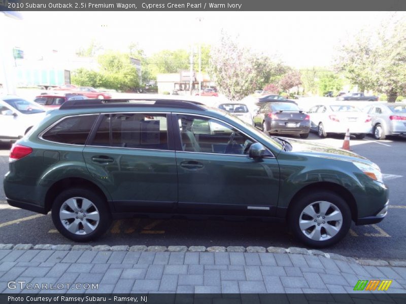Cypress Green Pearl / Warm Ivory 2010 Subaru Outback 2.5i Premium Wagon