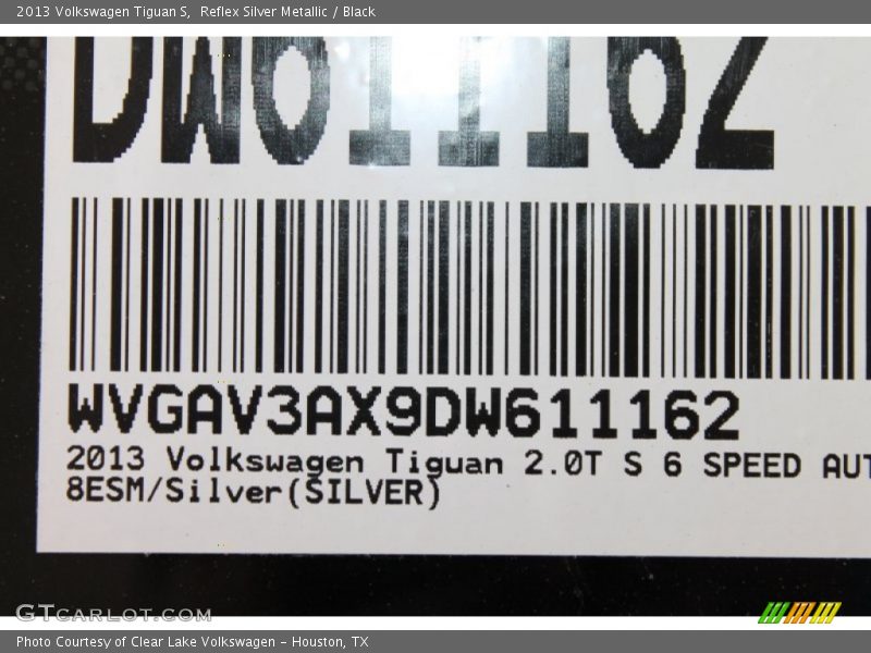 Reflex Silver Metallic / Black 2013 Volkswagen Tiguan S