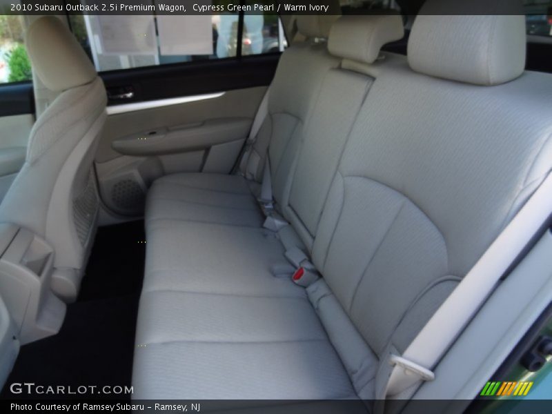 Cypress Green Pearl / Warm Ivory 2010 Subaru Outback 2.5i Premium Wagon