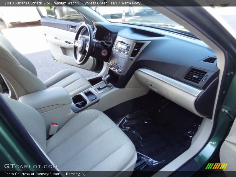 Cypress Green Pearl / Warm Ivory 2010 Subaru Outback 2.5i Premium Wagon