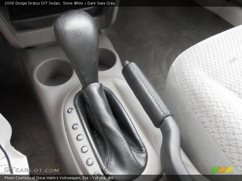  2006 Stratus SXT Sedan 4 Speed Automatic Shifter
