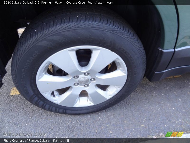 Cypress Green Pearl / Warm Ivory 2010 Subaru Outback 2.5i Premium Wagon