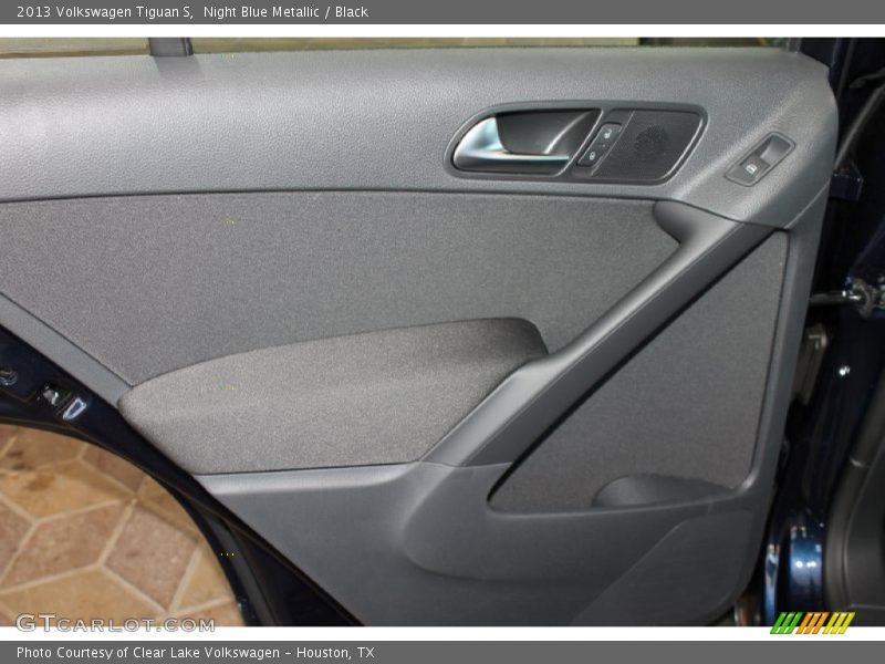 Night Blue Metallic / Black 2013 Volkswagen Tiguan S