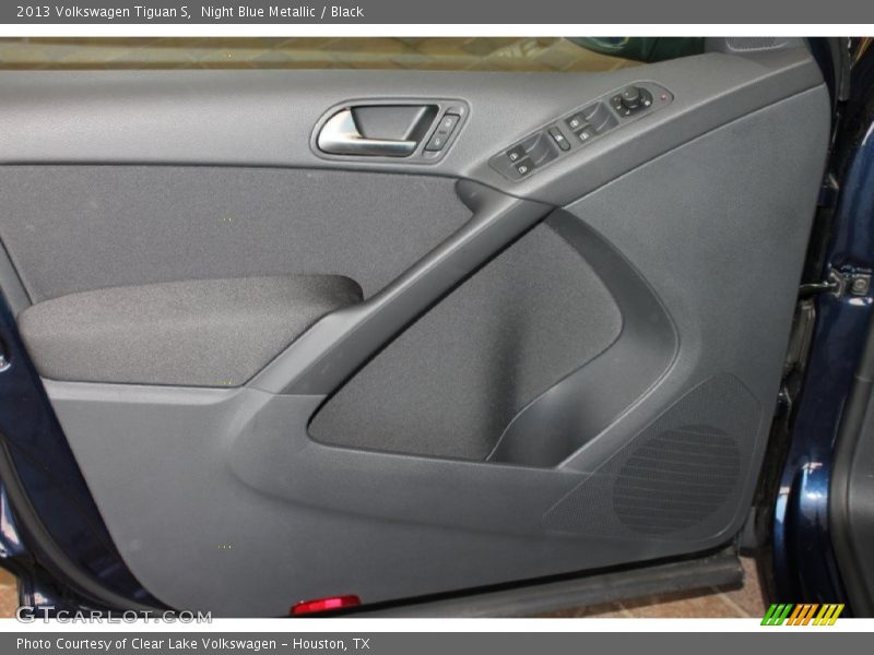 Night Blue Metallic / Black 2013 Volkswagen Tiguan S
