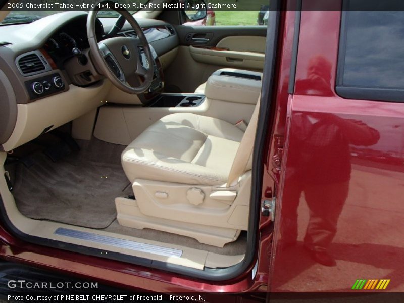 Deep Ruby Red Metallic / Light Cashmere 2009 Chevrolet Tahoe Hybrid 4x4