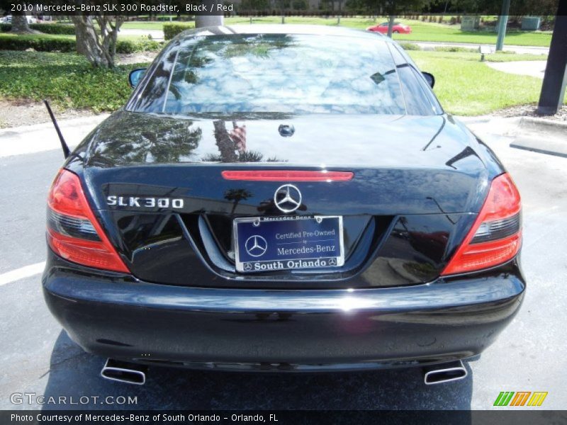 Black / Red 2010 Mercedes-Benz SLK 300 Roadster