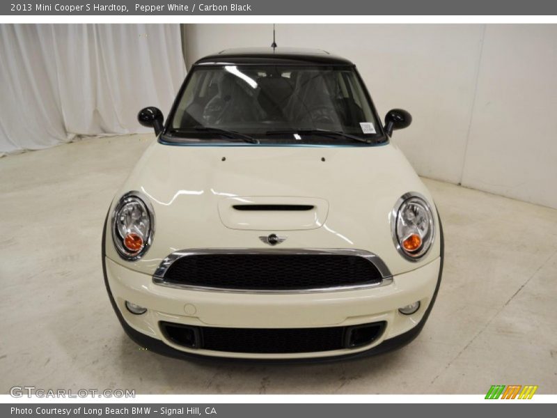Pepper White / Carbon Black 2013 Mini Cooper S Hardtop