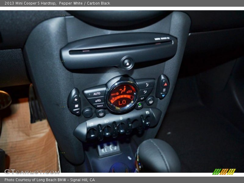 Pepper White / Carbon Black 2013 Mini Cooper S Hardtop