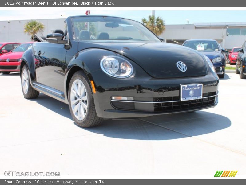 Black / Titan Black 2013 Volkswagen Beetle TDI Convertible