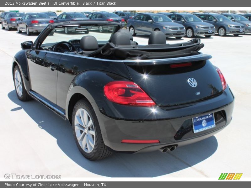 Black / Titan Black 2013 Volkswagen Beetle TDI Convertible