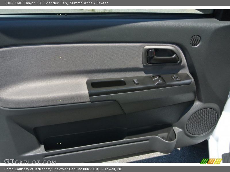 Summit White / Pewter 2004 GMC Canyon SLE Extended Cab