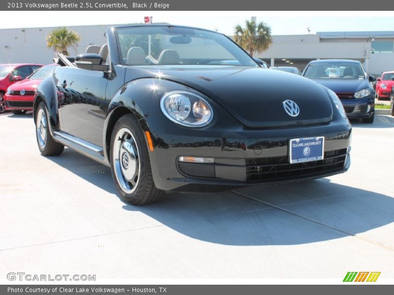 Black / Beige 2013 Volkswagen Beetle 2.5L Convertible