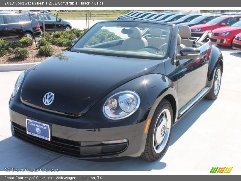 Black / Beige 2013 Volkswagen Beetle 2.5L Convertible