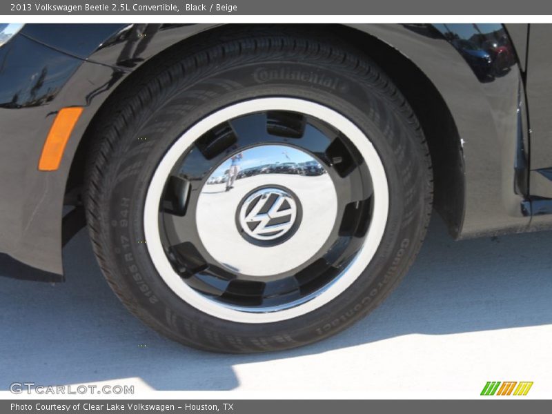 Black / Beige 2013 Volkswagen Beetle 2.5L Convertible