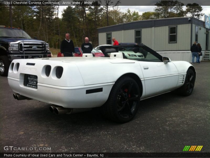 Arctic White / White 1993 Chevrolet Corvette Convertible