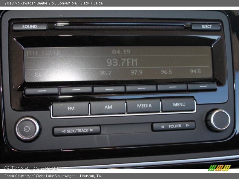 Black / Beige 2013 Volkswagen Beetle 2.5L Convertible
