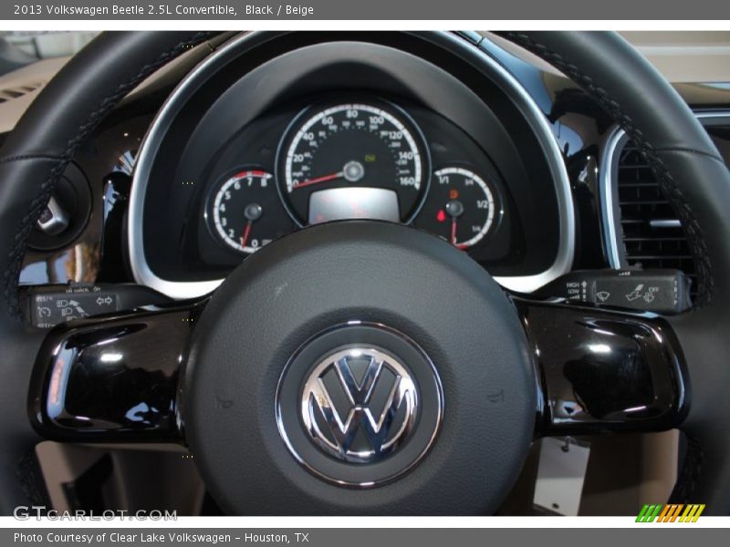 Black / Beige 2013 Volkswagen Beetle 2.5L Convertible