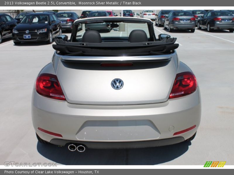 Moonrock Silver Metallic / Titan Black 2013 Volkswagen Beetle 2.5L Convertible