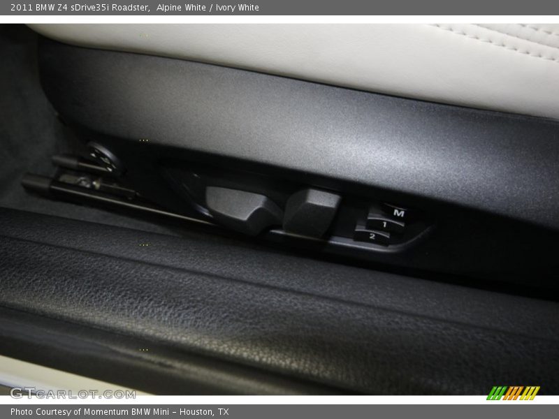 Alpine White / Ivory White 2011 BMW Z4 sDrive35i Roadster