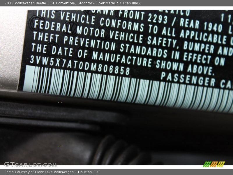 Moonrock Silver Metallic / Titan Black 2013 Volkswagen Beetle 2.5L Convertible