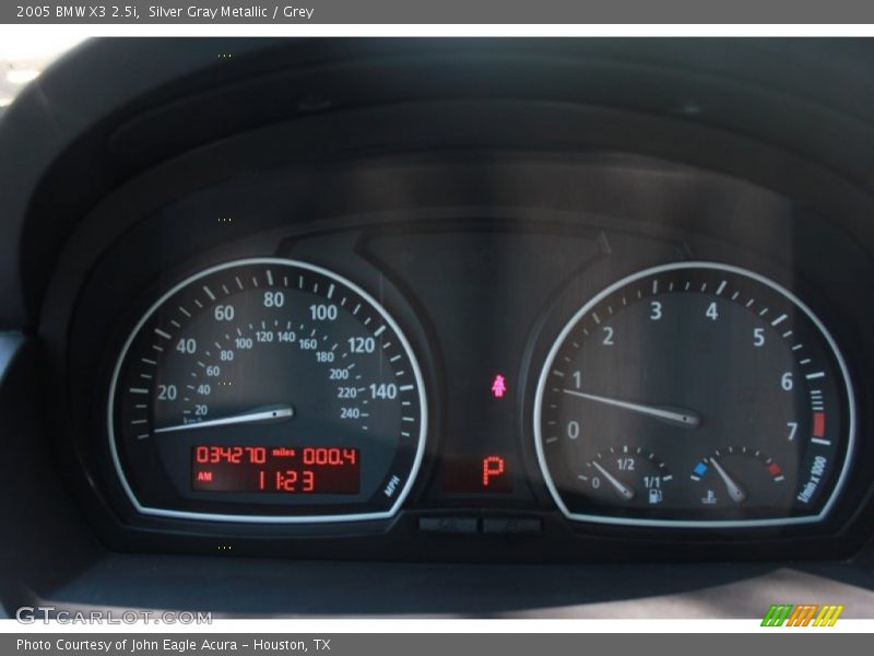 Silver Gray Metallic / Grey 2005 BMW X3 2.5i