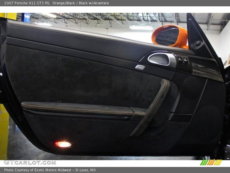Door Panel of 2007 911 GT3 RS