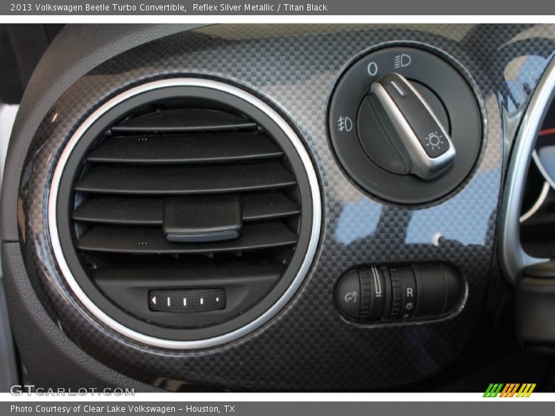 Reflex Silver Metallic / Titan Black 2013 Volkswagen Beetle Turbo Convertible