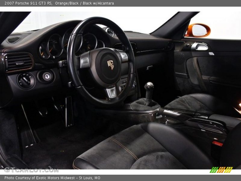 Dashboard of 2007 911 GT3 RS