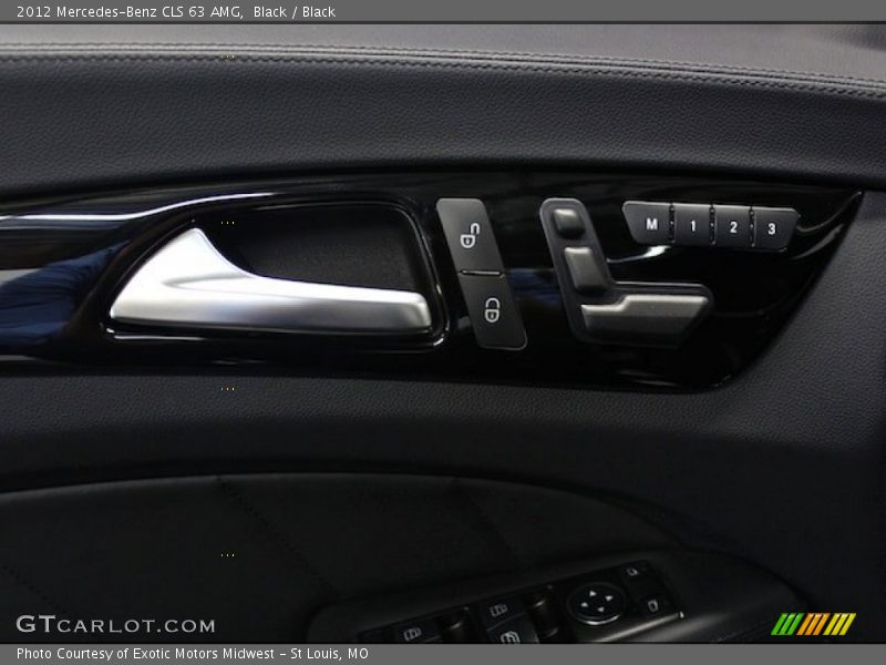 Controls of 2012 CLS 63 AMG
