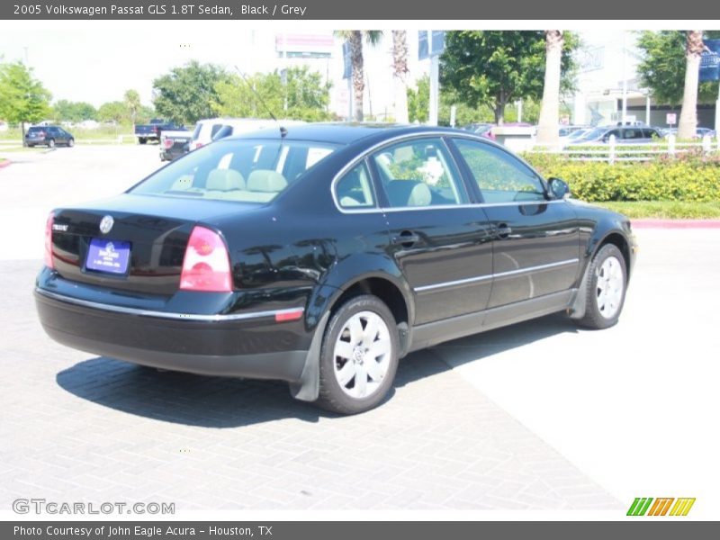 Black / Grey 2005 Volkswagen Passat GLS 1.8T Sedan